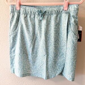 The American Outdoorsman Green Golf Skirt NWT